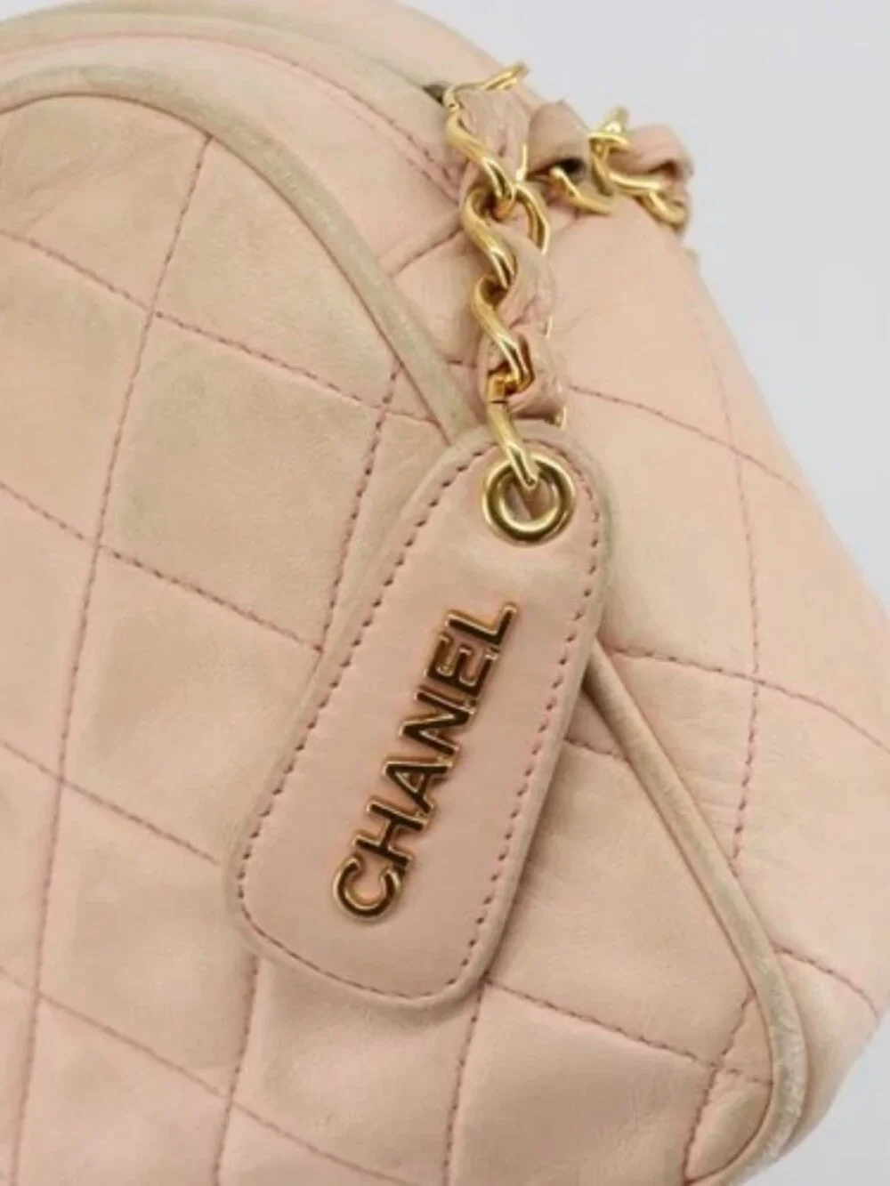 CHANEL Chain Shoulder Bag Lamb Skin Beige Gold CC Auth 184126